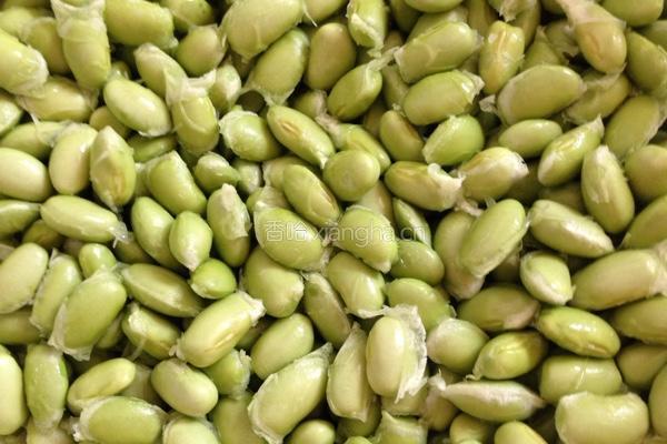 茭白毛豆的做法图解2