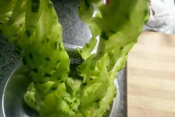 蓑衣黄瓜的做法图解2