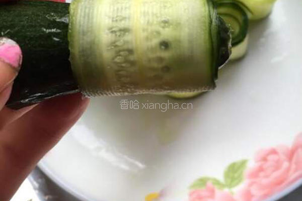 凉拌小黄瓜的做法图解3