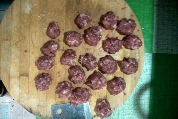 菜干炖肉圆的做法图解2