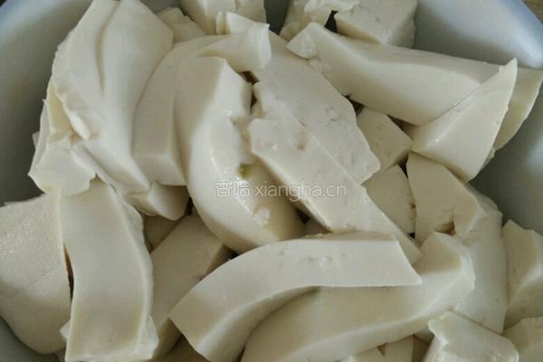 肉末榨菜蒸豆腐的做法图解2