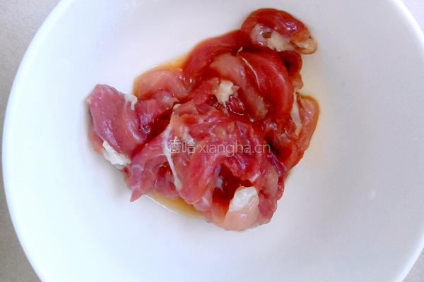 韭菜豆芽炒肉的做法图解3