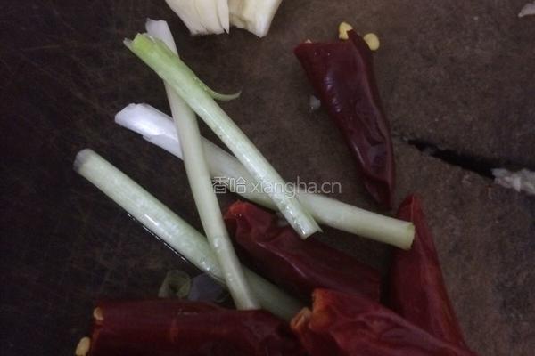 清炒圆包菜的做法图解3