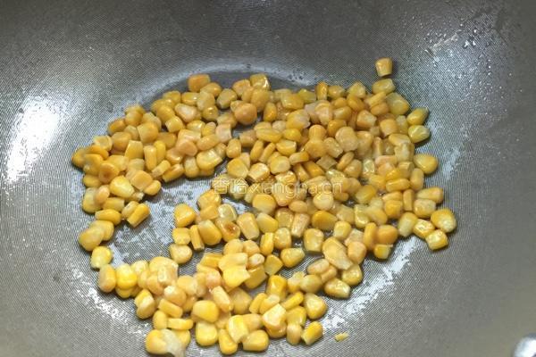 虾仁玉米的做法图解4