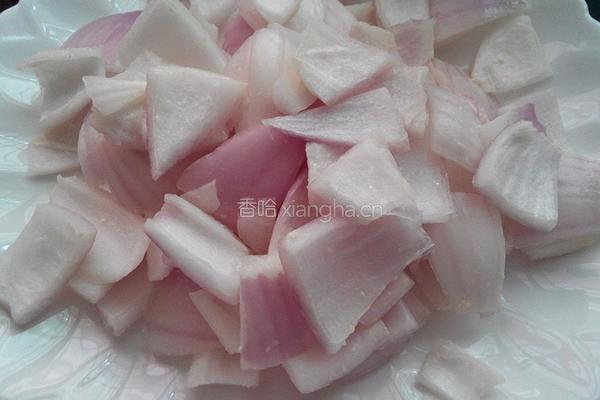 洋葱炒里脊肉的做法图解2