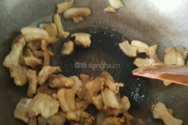 蕃茄炒油渣的做法图解3