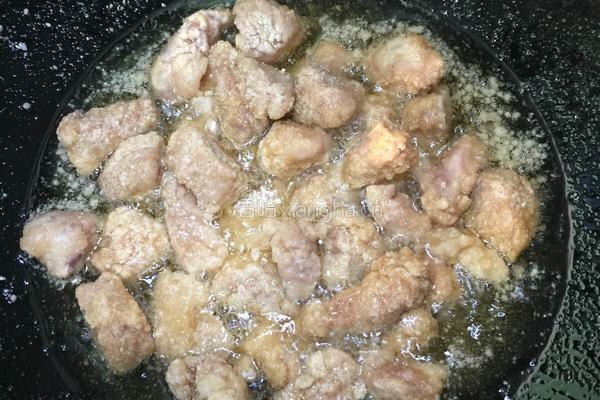 菠萝咕噜肉的做法图解6