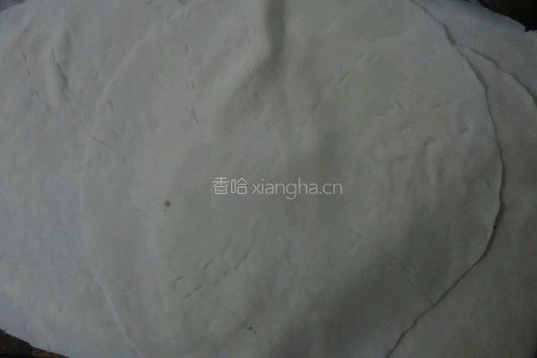 韭菜鸡蛋饼的做法图解1