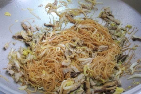 炒面线的做法图解9