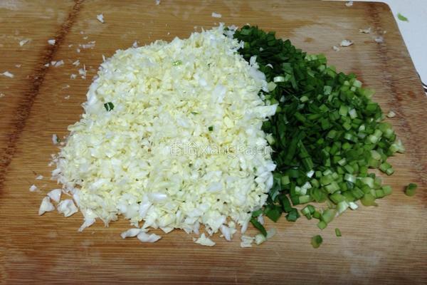 素菜馅饼的做法图解3