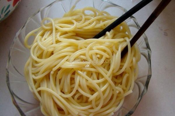 经典意大利面的做法图解2