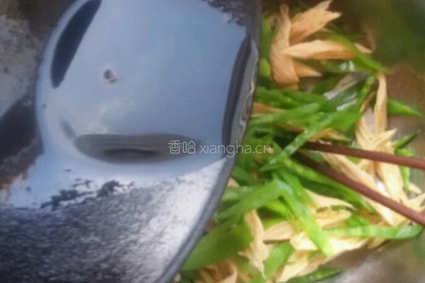 荷兰豆拌腐竹的做法图解8