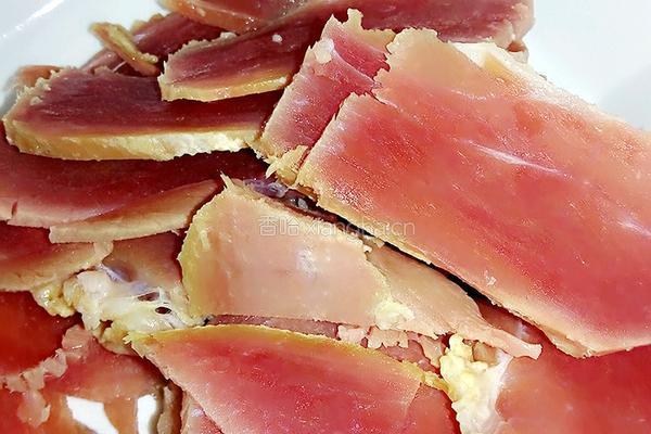 腊肉炒西芹的做法图解6