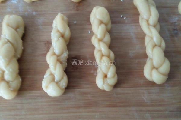 香脆小麻花的做法图解3