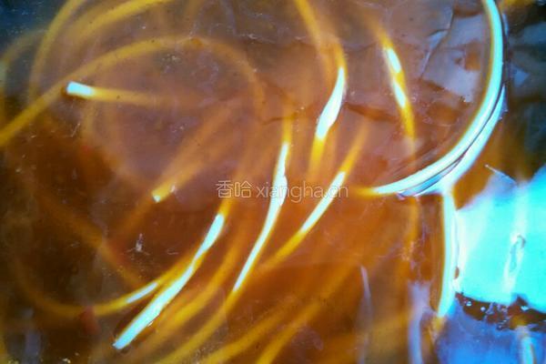 鸡汤麻辣面的做法图解5