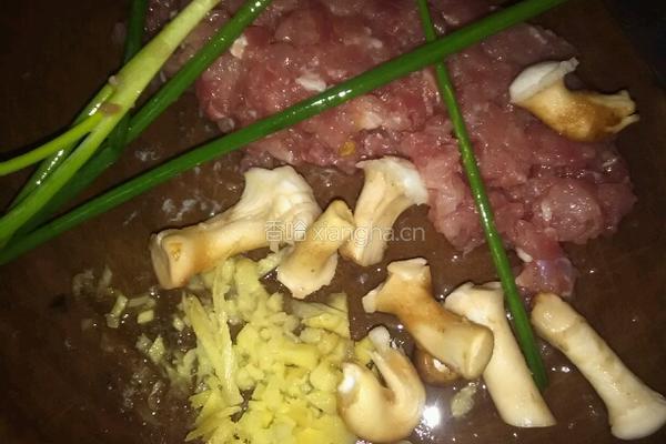 香菇酿肉的做法图解2