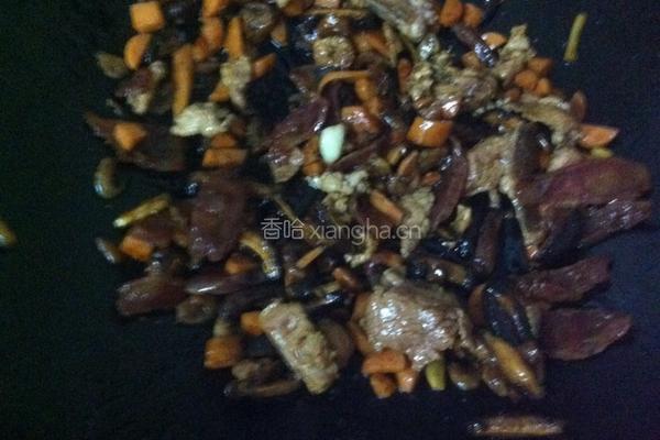 排骨腊肠饭（电饭煲版）的做法图解3