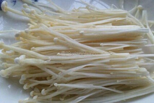 金针菇肉卷的做法图解2