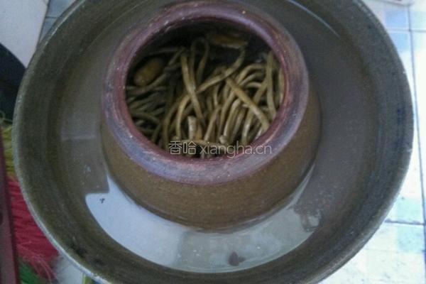 凉拌泡豇豆的做法图解2