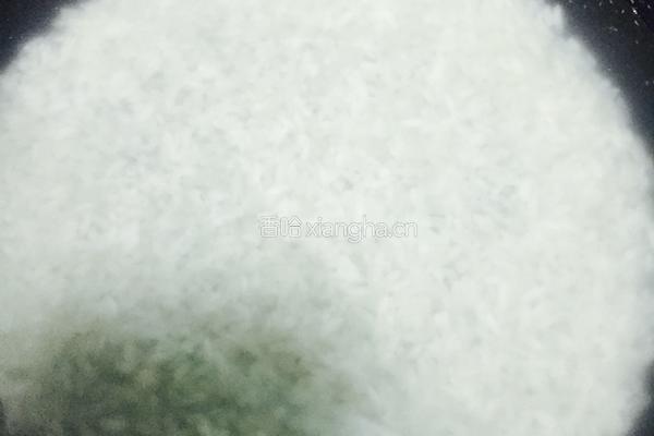 鲜虾芹菜粥的做法图解1