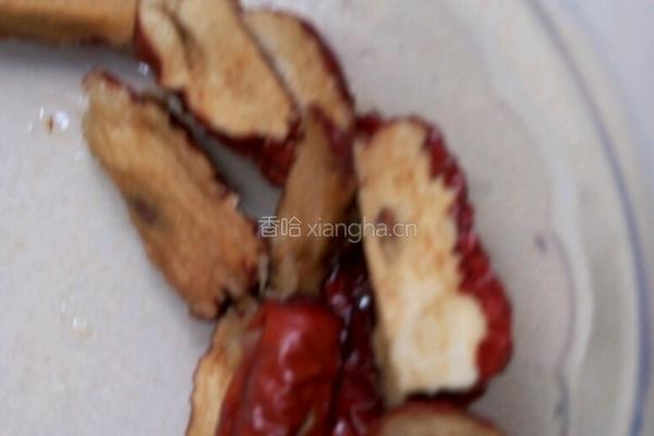 甜玉米煮甜酒腌鹑蛋的做法图解2