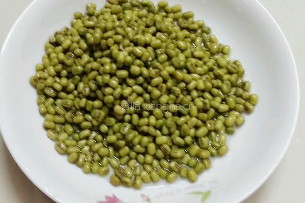 绿豆薏米糖水的做法图解5