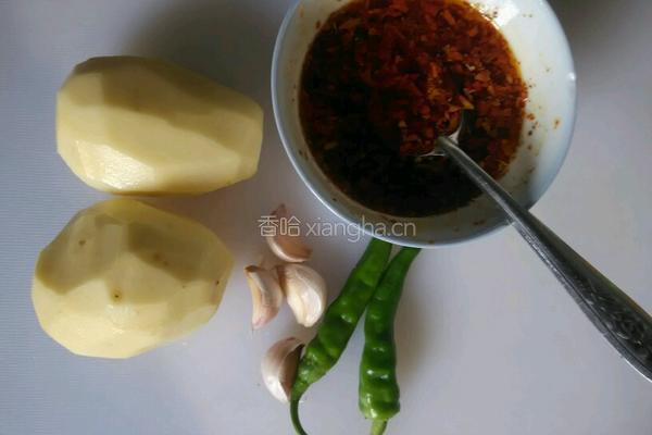 凉拌土豆丝的做法图解1