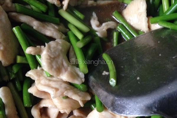蒜苗鸡片的做法图解8