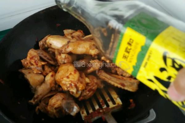土豆炖鸡的做法图解6