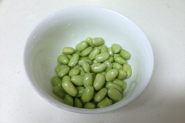 三丁炒蘑菇的做法图解3