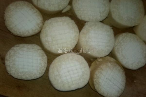 蚝油鸡腿菇的做法图解2