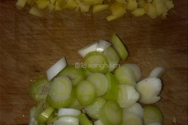 蚝油鸡腿菇的做法图解3