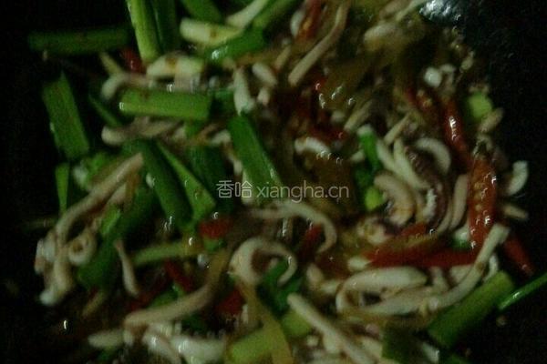 泡椒鱿鱼丝的做法图解9