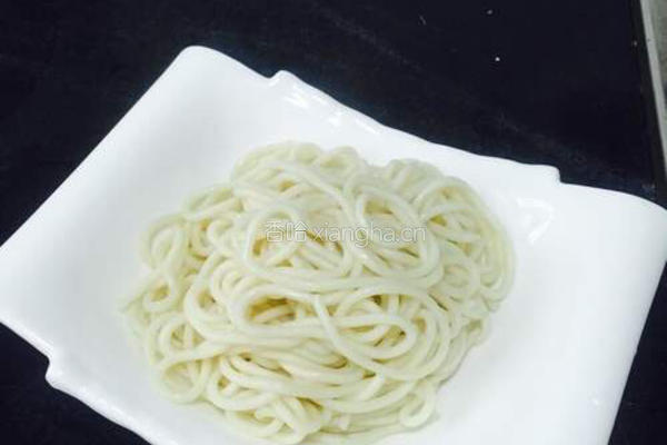 虾仁火腿香菇打卤面的做法图解15