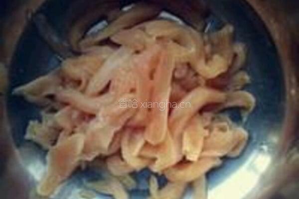 京酱肉丝的做法图解1