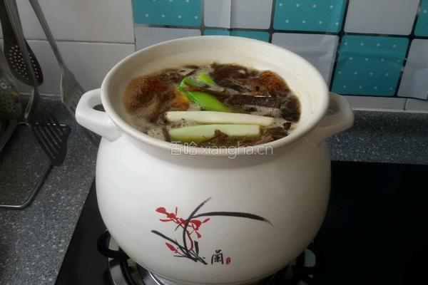 小鸡炖蘑菇的做法图解12