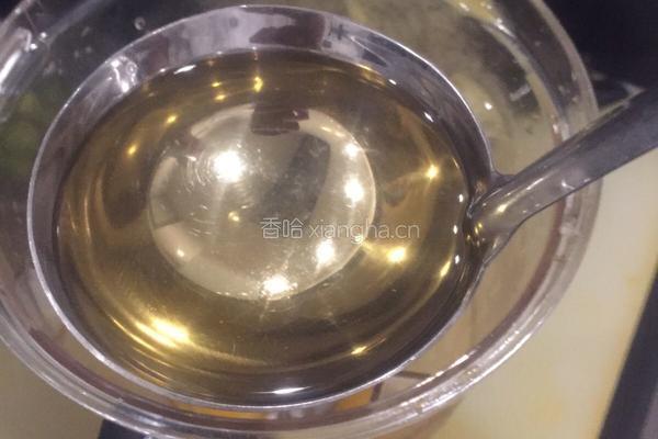 鲜榨芒果汁的做法图解5