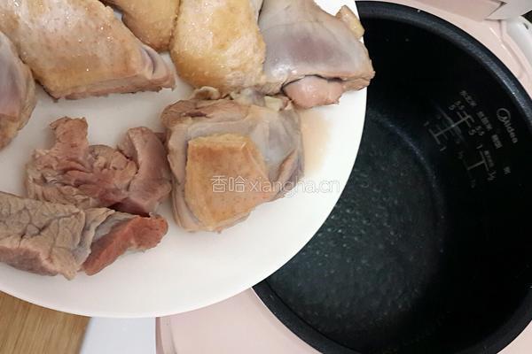 冬瓜薏米老鸭汤的做法图解5