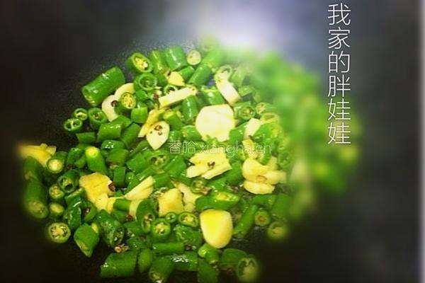 毛豆烧鸭的做法图解3