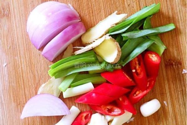 香辣脆肉腕的做法图解3