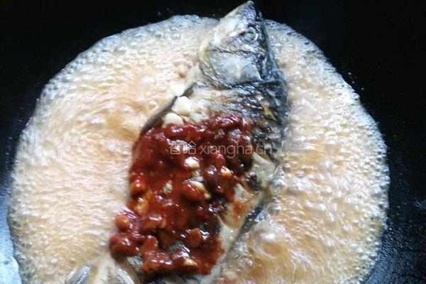 酱烧鲫鱼的做法图解5
