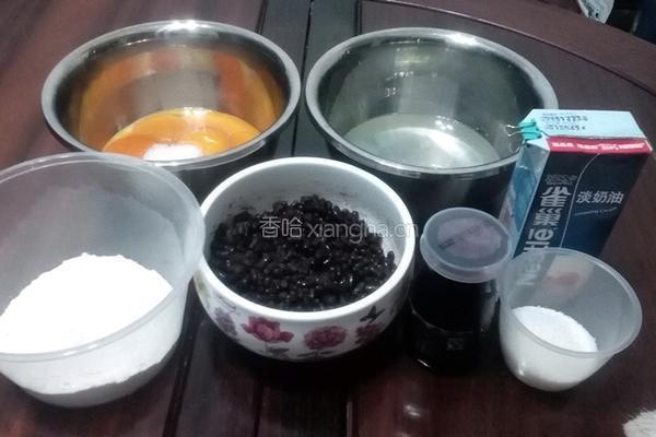 双层蓝莓蜜豆蛋糕卷的做法图解1