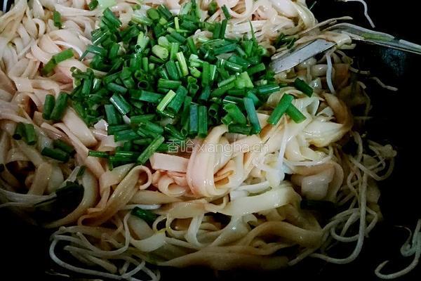 豆芽炒河粉的做法图解8