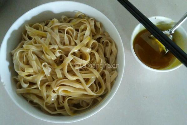 麻辣凉面的做法图解2