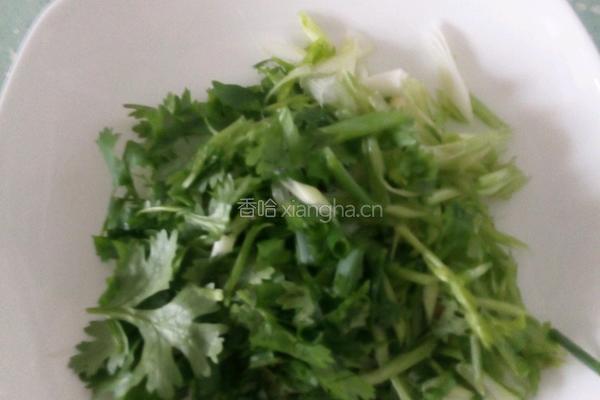 香菜鸡蛋饼的做法图解2