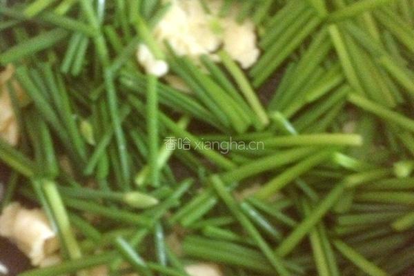 韭菜花炒鸭蛋的做法图解5