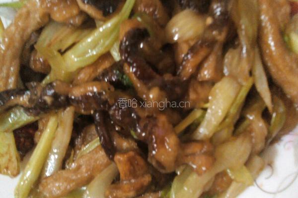 芹菜炒面筋香菇的做法图解5