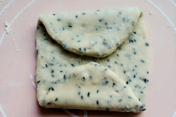 黑芝麻玫瑰酱烧饼的做法图解7