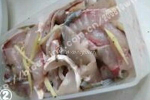 酸菜鱼的做法图解2