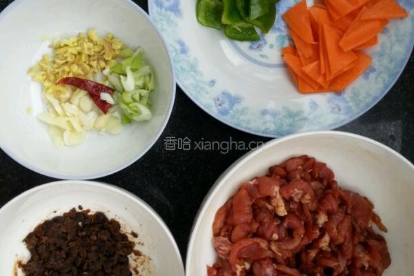 农家小炒肉的做法图解1